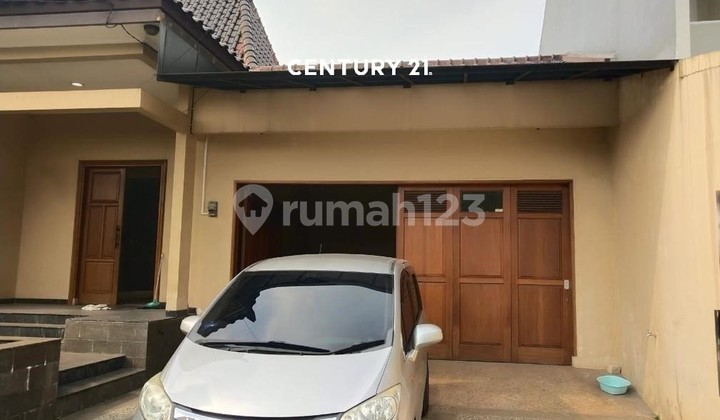 Rumah Luas Siap Huni di Dekat Bxc Upj 4471