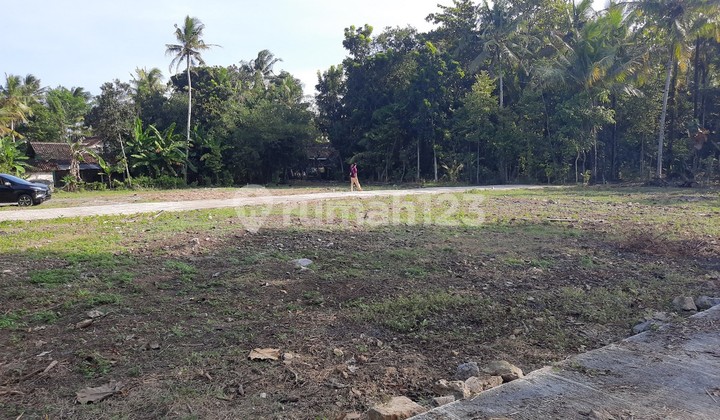 Dijual Tanah SHM 80 Jt an Dekat Pusat Kota Purworejo 1
