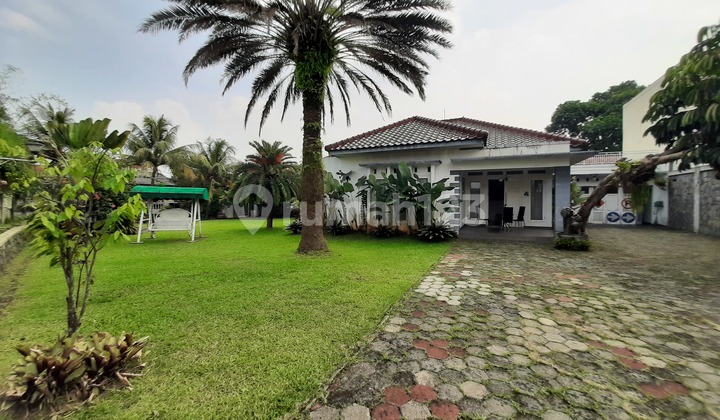 Dijual Rumah Open Space, Taman Luas di Jl. Brigjen Saptadji. H, Bogor 2
