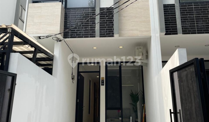 Ready to Occupy, Good and Tidy .. Comfortable, Flood-Free .. 24-Hour Security Ready to Occupy, Good and Tidy .. Comfortable, Flood-Free .. 24-Hour Security