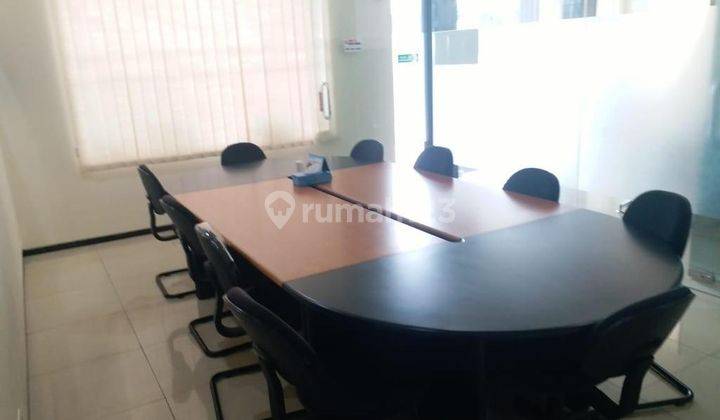 Kantor Pusat Surabaya Murah (AUD.A008) 2