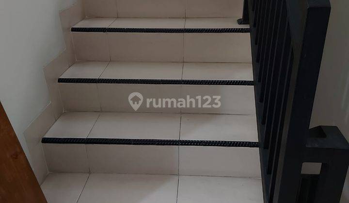 Rumah tinggal mandal tomang jakarta barat 9