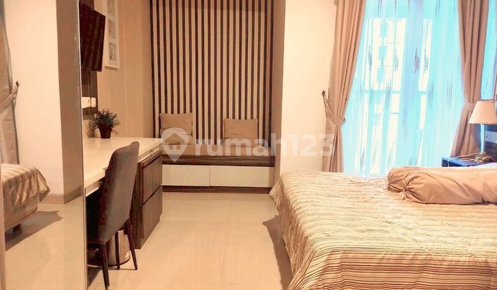 Disewakan Apartemen Skyline Paramount Furnished Bagus