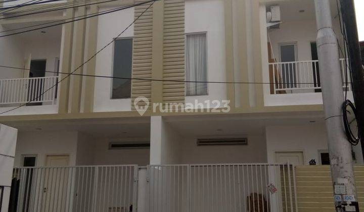 Disewakan Rumah di Tanjung duren Sudah Renovasi 1