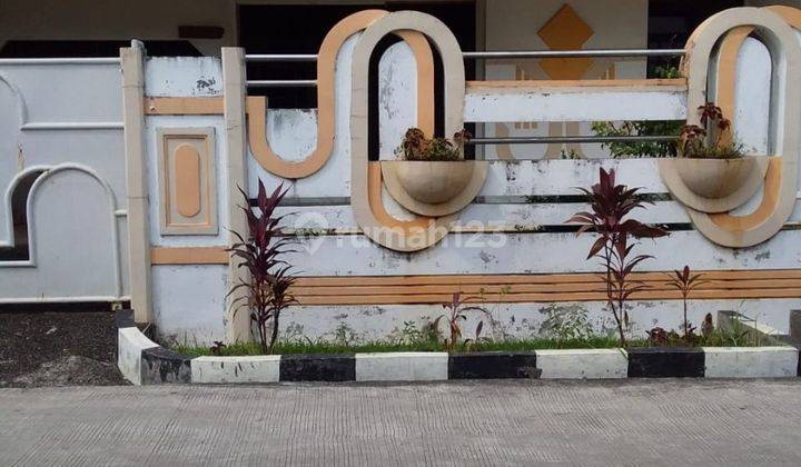 Rumah murah di green garden jakarta barat 1