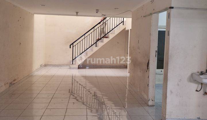 Rumah murah di Taman ratu  jalan lebar  jakarta barat 1