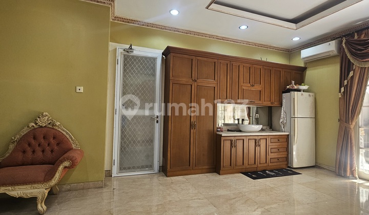 BEAUTIFUL HOUSE IN DIGADING SERPONG 2 FLOORS FULLY FURNISHED READY TO OCCUPY 2