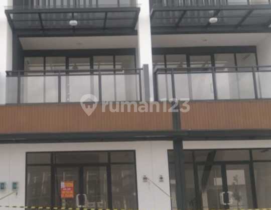 Ruko Hampton Di Gading Serpong 3 Lantai Lokasi Strategis 