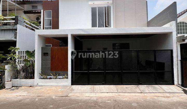 Rumah 2 Lantai Siap Huni di Bintaro Sektor 9, Tangerang Selatan 1