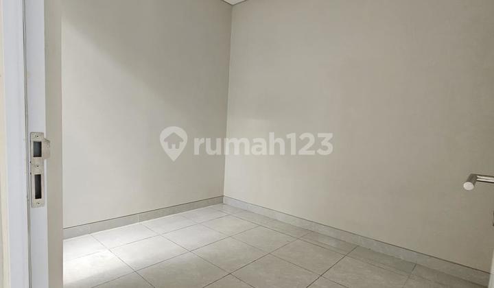Rumah Cantik Minimalis Di Tangerang 2 Lantai Bagus Siap Huni 2