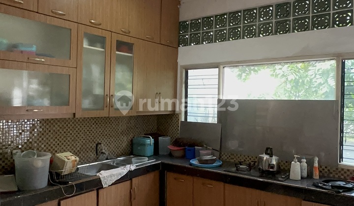 Rumah Cantik Di Gading Serpong 2 Lantai Terawat Siap Huni  2