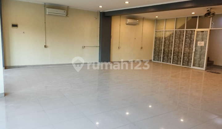 Ruko Gandeng 3 Lantai Di Daan Mogot Jakarta Barat Siap Buka Usaha