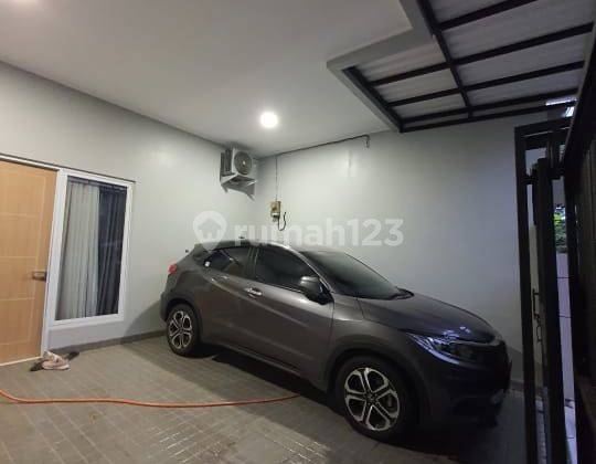 Jual Habis Bu Bangunan Baru 4 Lantai Semi Furnished di Nusaloka Bsd 2