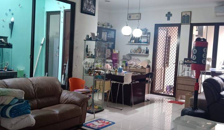 Jual Cepat Rumah Semi Furnished 2 Lantai Bagus Siap Huni di The Avani Bsd 2