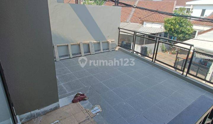 Rumah Baru 2 Unit Modern Cantik di Villa Melati Mas Bsd 2