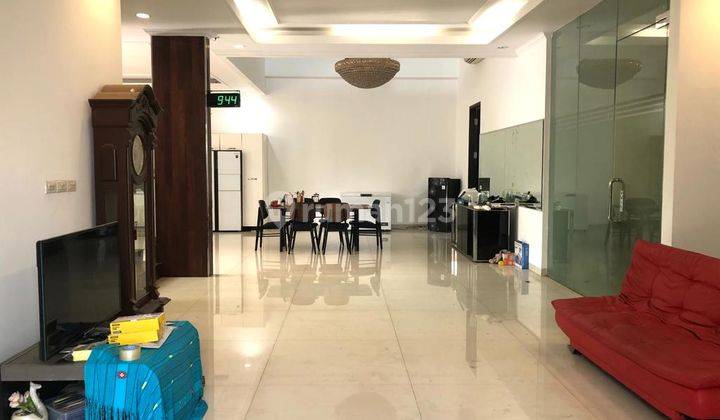 Turun Harga Rumah Hoek Semi Furnished di The Green Bsd City 2