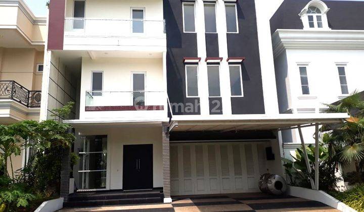 Rumah 3 Lantai Semi Furnished di Sutera Onyx Alam Sutera 2