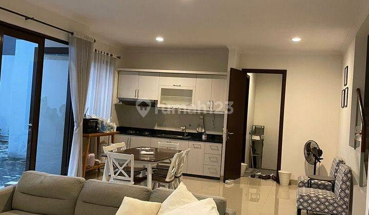 Rumah Minimalis, Bersih, Semi Furnished di The Icon Bsd City 1