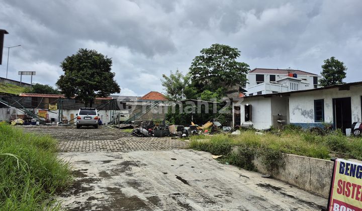 Large Land Area, Strategic Location Facing Main Road in Pamulang Large Land Area, Strategic Location Facing Main Road in Pamulang
