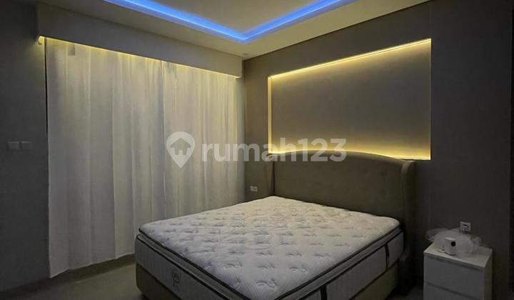 Beautiful House in BSD Residence One Fully Furnished Ready to Live In Beautiful House in BSD Residence One Fully Furnished Ready to Live In