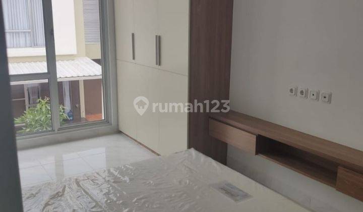 Rumah Murah Rapih, Furnished di Malibu Village Gading Serpong 2