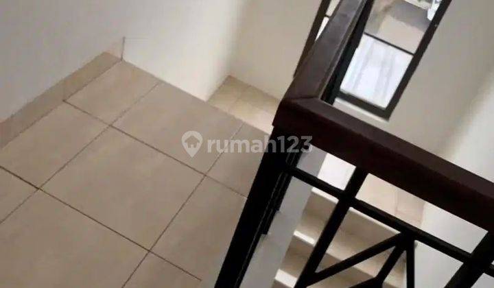 For Rent Rumah Terawat 2 Lantai di The Green Bsd, Tangerang 2