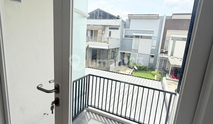 Beautiful Brand New 2-Story House in BSD City Fully Renovated Ready to Occupy 2