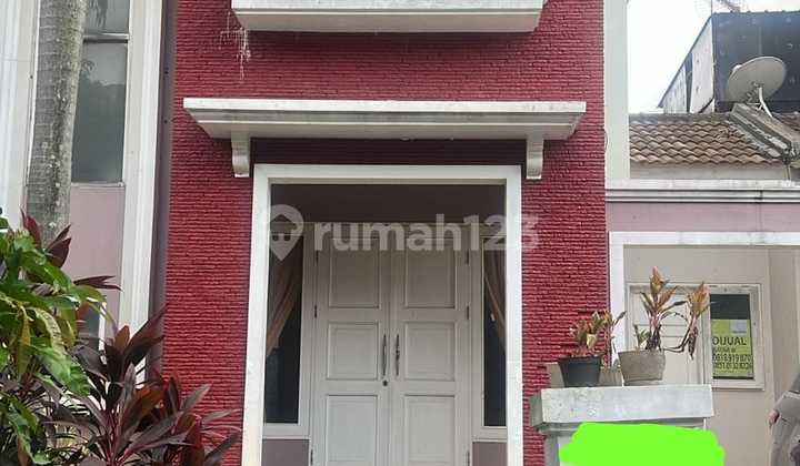COMFORTABLE 2-STORY MINIMALIST NICE HOUSE IN GADING SERPONG, READY TO OCCUPY