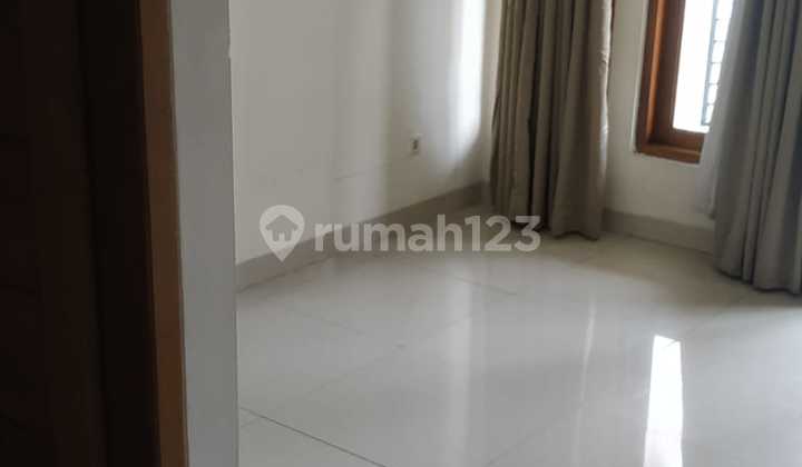 2-Story Ready-to-Live House, 4 Bedrooms, Already with 4 AC Units, Location BSD 2