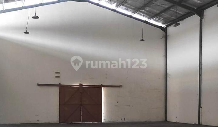 Multi-Purpose Warehouse in Alam Sutera, 1.5-Storey Building Ready to Use Multi-Purpose Warehouse in Alam Sutera, 1.5-Storey Building Ready to Use