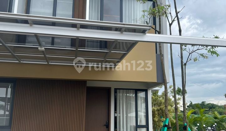 Rumah Baru Super Cantik Rapih di Bsd City Siap Huni Lokasi Bagus