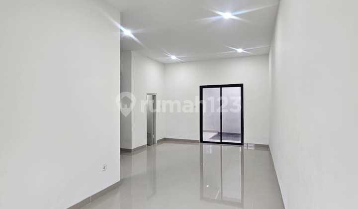 Nice 2-Storey House Great Design Good Location Flood-Free Ready to Occupy 2