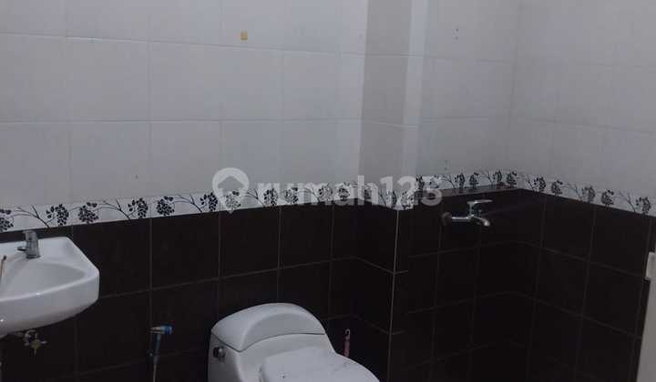 Minimalist House In BSD Nusaloka 2-Story Building Ready to Occupy 2