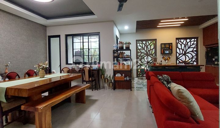 Rumah Cantik Luas Di Bsd City 2 Lantai Full Renov Siap Huni