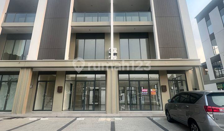 4-STOREY SHOPHOUSE IN GADING SERPONG, GOOD LOCATION, FACING MAIN ROAD