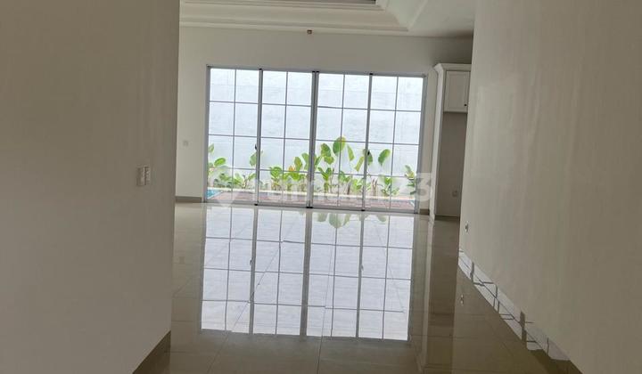 RUMAH CANTIK DI DE MAJA DE PARK BSD 2 LANTAI ADA KOLAM RENANG 2