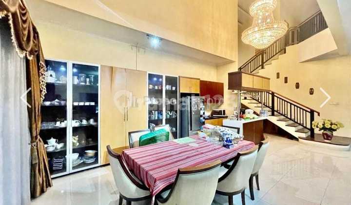 Di Jual Rumah Di Menteng Jak_Pus Bagus Unfurnish 7BR/8KM //11.25 2