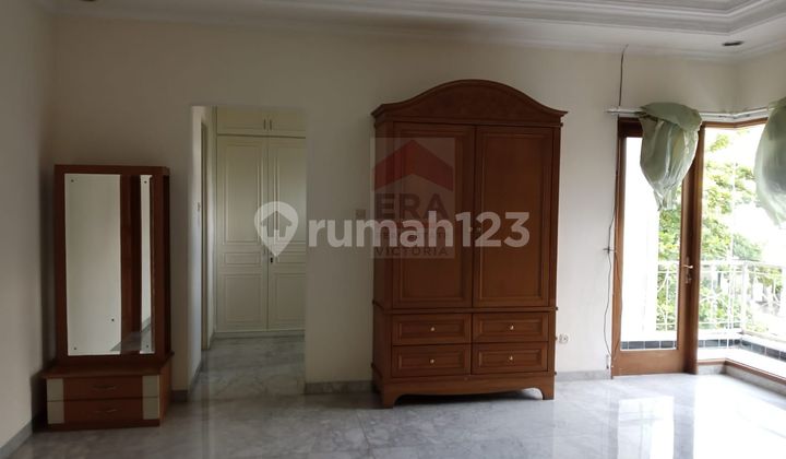 Rumah 2 Lantai Bagus Pondok Indah Jakarta Selatan 2