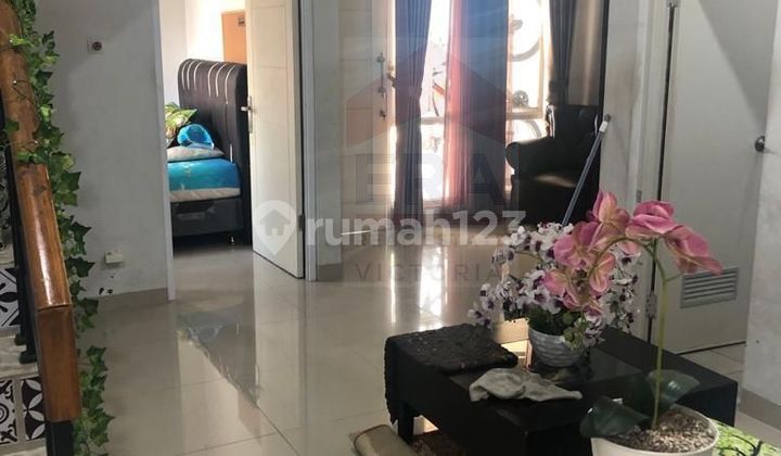 Rumah 2 Lantai Bagus SHM Pondok Benda Pamulang Tangerang Selatan Rumah 2 Lantai Bagus SHM Pondok Benda Pamulang Tangerang Selatan