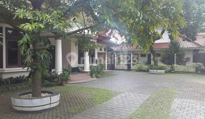 Rumah 2 Lantai Asri Luas SHM Gandul Cinere Depok Rumah 2 Lantai Asri Luas SHM Gandul Cinere Depok