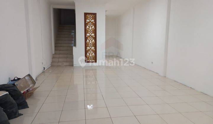 Ruko 2 Lantai Kemang Jakarta Selatan 1