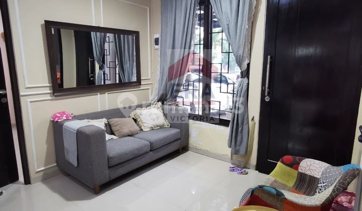 Rumah 3 Lantai Bagus Baru Renovasi SHM Pamulang Tangerang Selatan