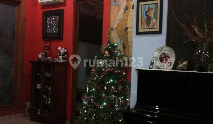 For Sale Charming House in Lebak Bulus, South Jakarta, Land 502m² / Building 250m²