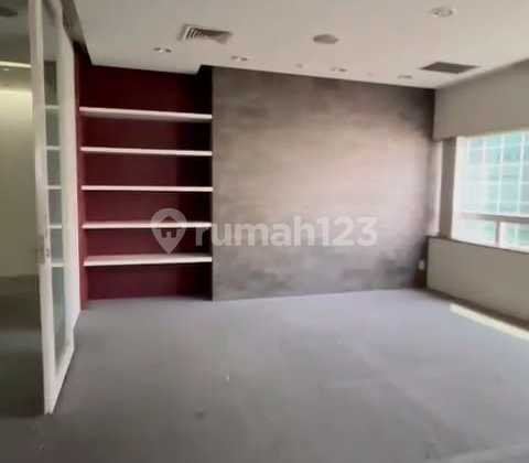 For Rent Office Space in Sona Topas Sudirman South Jakarta 150sqm //11.25