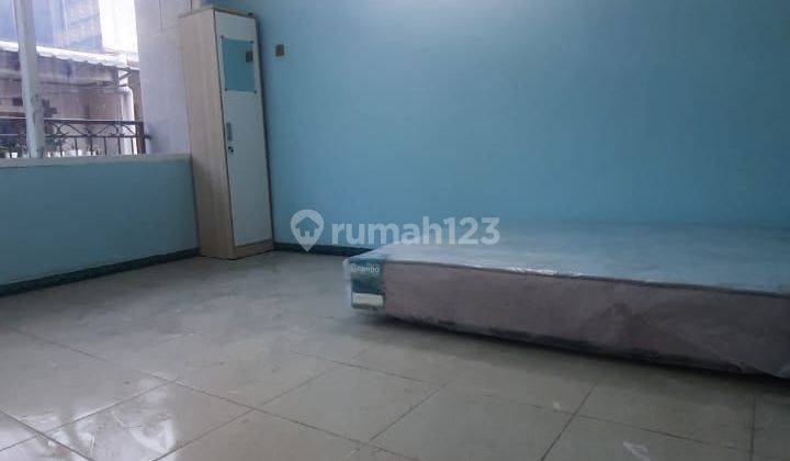 3 Lantai Bagus Rumah Kos SHM Tebet Jakarta Selatan 2