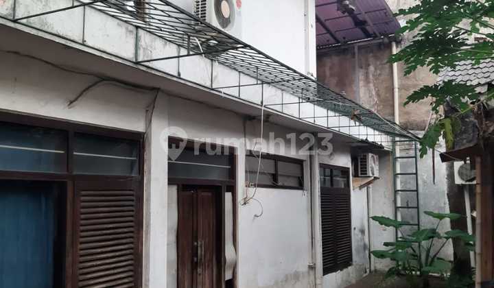 For Sale and For Rent on Bonang Street, Menteng, Central Jakarta, Land Area 800/10.25. 2