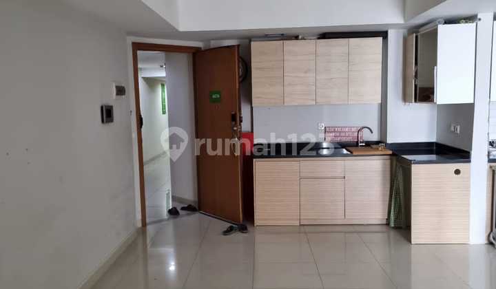 Apartment The Mansion Kemayoran Jasmine 2 BR Bagus Semi Furnished