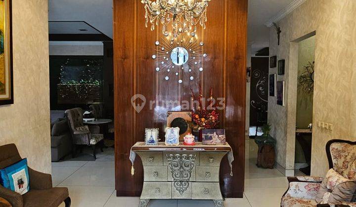 Rumah modern 2 lt di Bandengan dijual furnished 1