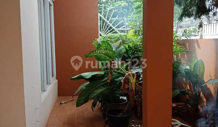 Rumah 2 Lantai SHM Siap Huni Dekat Pusat Perbelanjaan Bebas Banjir di Rawamangun, Jakarta Timur 2