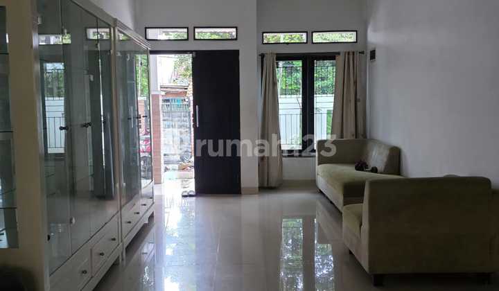 1-Storey House with SHM, Ready to Live, Flood-Free in Kayu Putih, East Jakarta 2